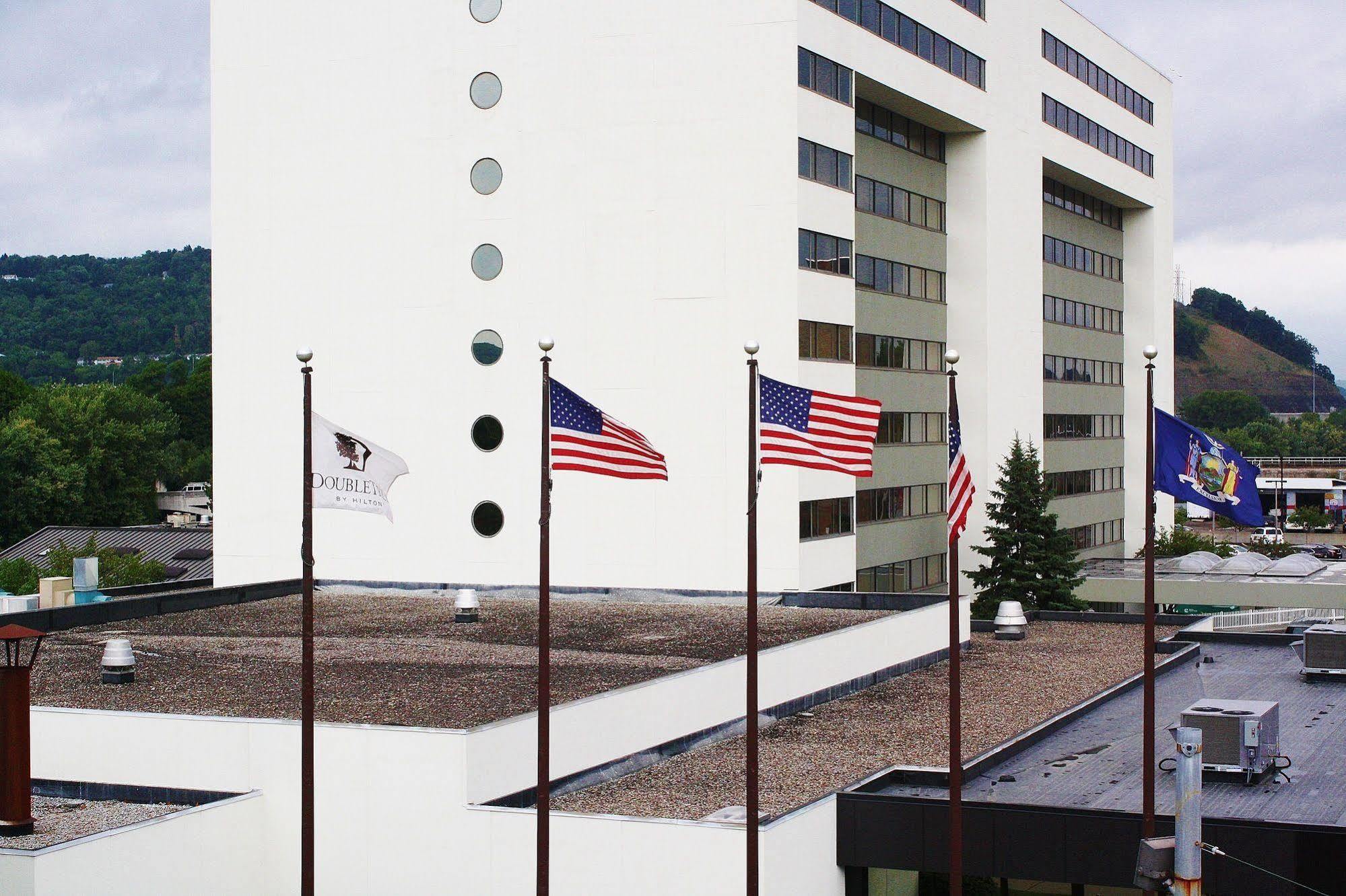 Doubletree By Hilton Binghamton Hotel Eksteriør billede